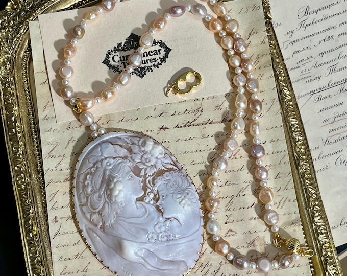 Mother and Child Cameo Pearl Necklace Removable Pendant Vintage Cameo Handmade Necklace 925 Silver Gilt Clasp