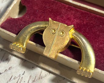 Paris Musées Owl Brooch 1980s Gold Tone French Design Animal Pin Minimalist Vintage Jewelry