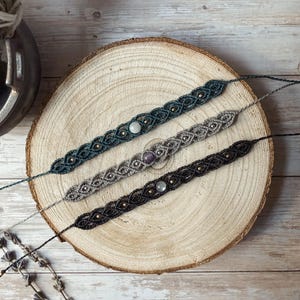 Macrame bracelet with stone bead