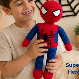 Virkmönster för Spiderman med låg söm i PDF-format | Superhjälte-Amigurumi-plysch | Virkad Web Hero-leksak | Mönster för DIY-gosedjursdocka | Digital nedladdning (PDF)