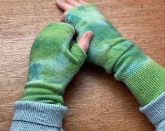 100% Cashmere Tie Dye Fingerless Gloves - Colours(with THUMBS!) Women’s S/M