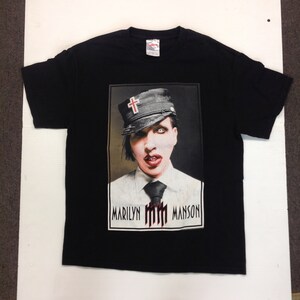 T-shirt grande nera Marilyn Manson vintage 2003 Croce rossa