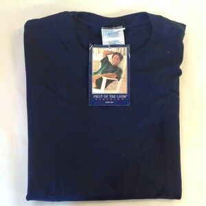 Canotta senza maniche media blu navy vintage NOS del 1997 di Fruit of the Loom, nuova con etichette
