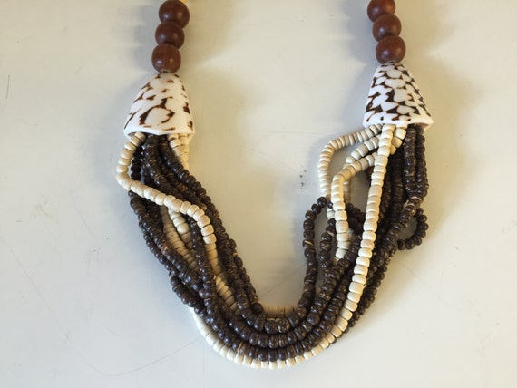 Vintage Vacationer Shell & Wood Beaded Statement … - image 3