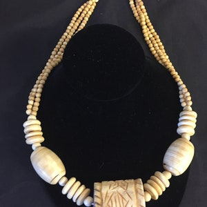 Vintage 1980's Carved Bone Pendant Statement Necklace Oddity image 3