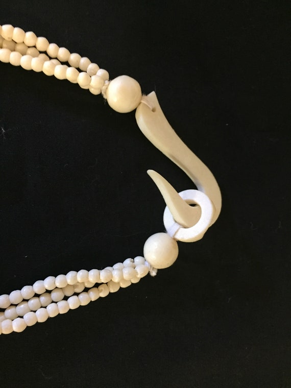 Vintage Bone Beaded Statement Necklace Collar Odd… - image 4