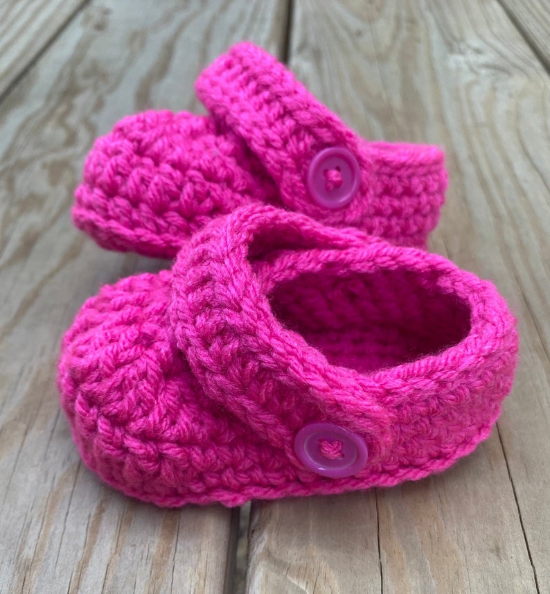 Crochet Infant Baby SANDALS Button Strap CLOG Booties // Size 3-12 Mos // Many Color Options image 4