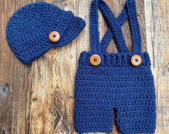 Newborn Baby Infant BLUE Crochet Newsboy Button Hat and Short Pants with Button Suspenders Set // Cute Photo Prop