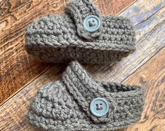 infant crocs