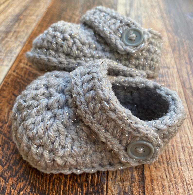 Crochet Infant Baby SANDALS Button Strap CLOG Booties // Size 3-12 Mos // Many Color Options image 8