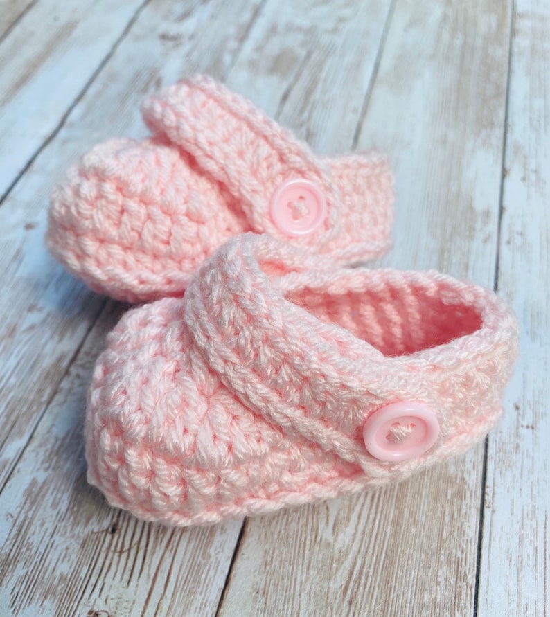 Crochet Infant Baby SANDALS Button Strap CLOG Booties // Size 3-12 Mos // Many Color Options image 2