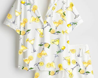 Set pigiama Lemon Cocktail, pigiama estivo da donna, pigiama per addio al nubilato, abbigliamento da notte per viaggio tra amiche, pigiama con stampa Martini, regalo per lei