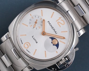 PANERAI  Due Luna Automatic White Dial Ladies Watch Item No. PAM01301