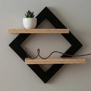 Design wandplank in ruitvorm – Massief eikenhout en zwart