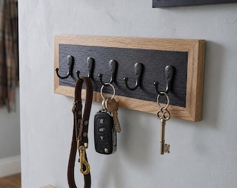 Black wood and solid oak wall-mounted key holder – modern design entryway organizer – wall shelf – wall-mounted coat rack