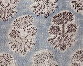 Tela de lino estampada a mano con bloques: decoración india floral azul