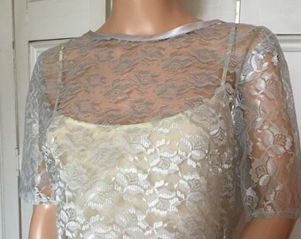Silver Grey lace short sleeve, back fastening bolero/shrug/jacket in UK sizes 8, 10, 12, 14, 16