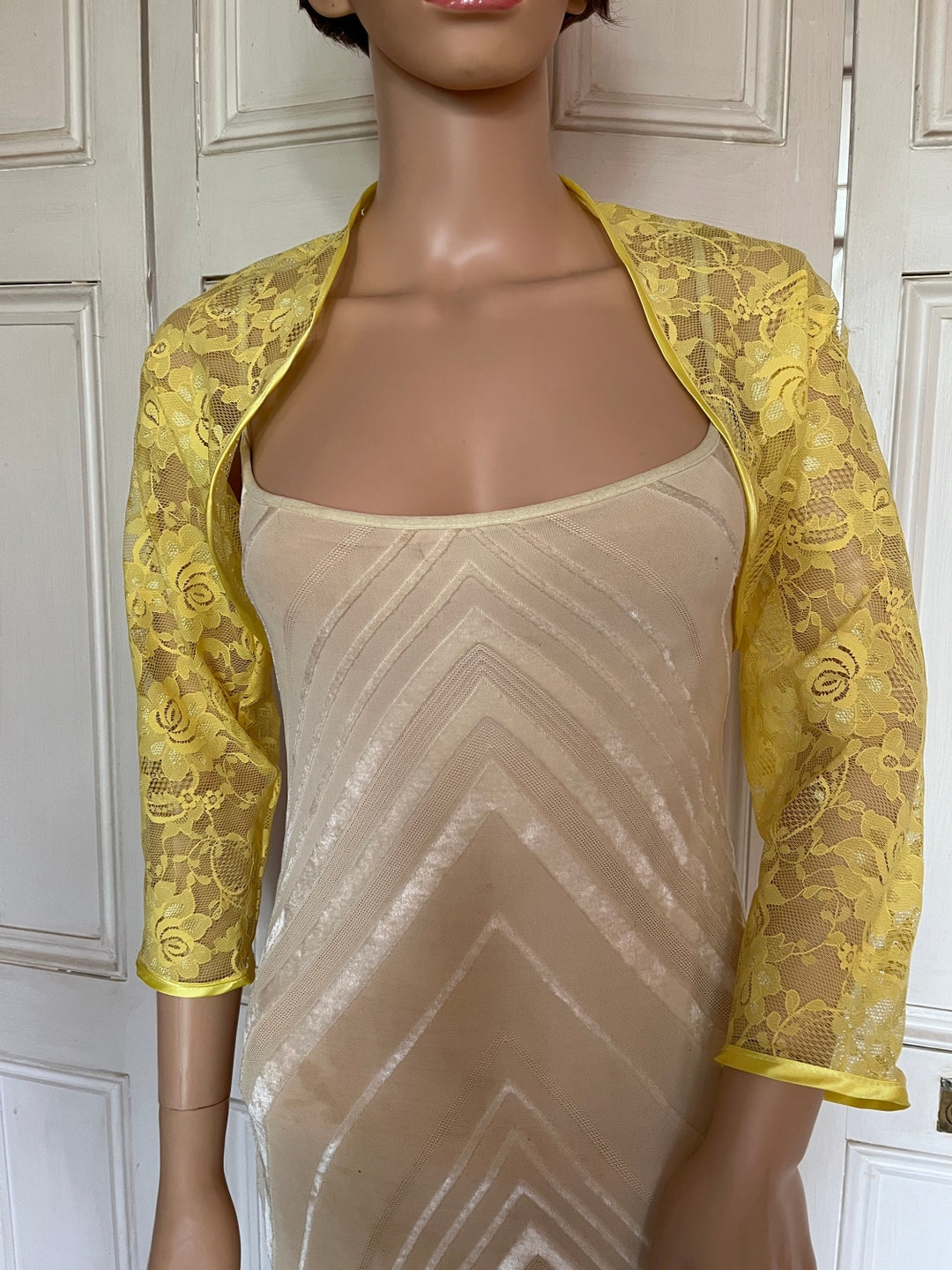 Yellow Lace Three-quarter Length Sleeved Bolero/shrug/jacket With