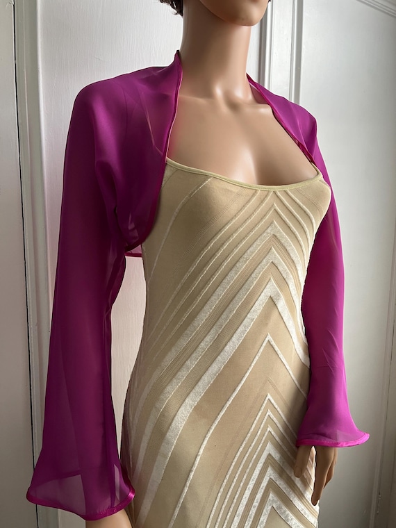 chiffon shrug dress Buy Chiffon Shrug Dress for Women Online from India's Luxury Designers 2026