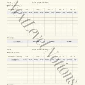 Puede incluir: Un registro de entrenamiento con fondo crema y un gráfico de mancuernas en la parte superior. El registro incluye secciones para entrenamiento de resistencia y cardio, con espacios para registrar ejercicios, peso, repeticiones, duración, velocidad y distancia. El texto "WORKOUT LOG" está arriba.