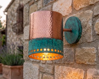 Lampada da parete marocchina in rame, luce da esterno martellata color verderame, illuminazione artigianale