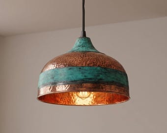Lampadario marocchino in rame, pendente in rame martellato, decorazione artigianale per la casa.