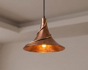 Lampadario artigianale in rame martellato, lampada a sospensione in ottone, apparecchio rustico da soffitto