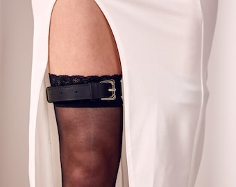 Leather Thigh Garter Wallet: Adjustable Travel Accessory - Etsy Leather Thigh Garter Wallet: Adjustable Travel Accessory - Etsy