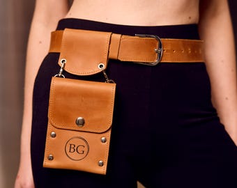 Personalized leather belt pouch, Leather pouch with belt clip, Womens leather belt bag, Belt pouch wallet, Leather waist bag festival