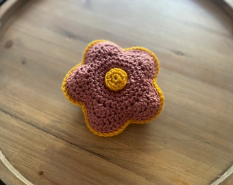 Crochet Flower, Crochet Daisy Baby Rattle, Crochet  Baby Rattle, Crochet Flower Daisy Baby Gift, Crochet Baby Shower Gift, Crochet Baby Toy