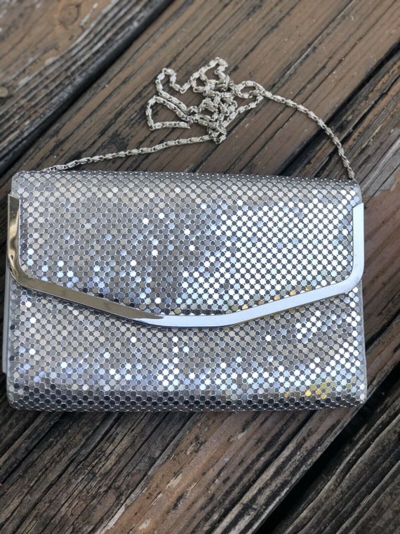 Vintage Silver Mesh Purse Handbag Bag Disco Envel… - image 1