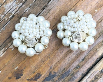 Vintage Faux Pearl Silver Cluster Beaded Ball Circle Round Clip On Earrings  Vtg 50s 60s 1950s 1960s