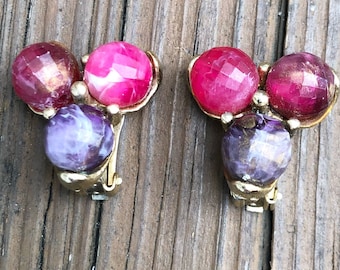 Vintage 50s 60s Purple Pink Gold Cluster Beaded Circle Gold Clip On Earrings Vtg 1950s 1960s