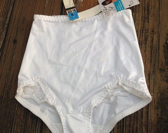 Vintage White Nylon Granny Panties M Sissy Pants Briefs Panty Lace Whisper Soft