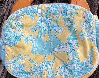 Lilly Pulitzer Bermuda Bag Wood Handle Horse Lion Leopard Turtle Floral Aqua Blue Yellow Reversible Cover Vintage 4 Button Cover 90s