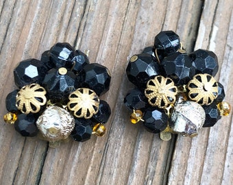 Vintage Black Gold Ball Cluster Beaded Round Circle Clip On Earrings Vtg 50s 60s 1950s 1960s