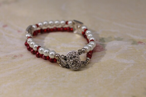 Red and White Pearl Two Strand Bead Bracelet With… - image 3