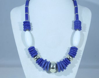 Fashionable Blue, White and Gold Tone Plastic Bead Necklace