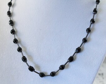 Nice Black Bead Classy Fashion Necklace