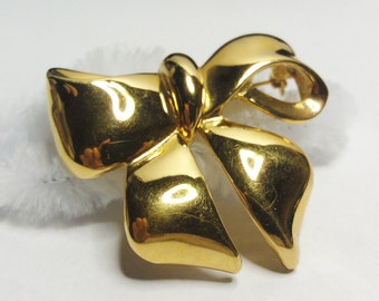 Vintage Gold Tone Bow Pin / Brooch