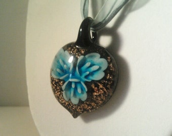 Nice Glass Pendant Necklace with Flower Design Inside Glass