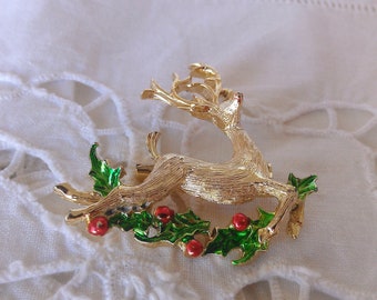 Golden Raindeer Flying Over Holly And Berries Pin / Brooch - GERRY