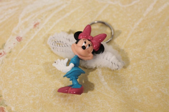 Older Disney Minnie Mouse Keychain - Etsy display picture 1