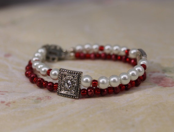 Bracelet Vintage 2 Rangées De Perles Rouge Et Blanc Brillant - Réf. 4403, Occasion