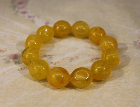 Plastic Yellow Marble Look Stretch Beaded Bracelet - image 1