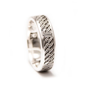 Celtic Knot Band – Balanced Design, Handmade in Sterling Silver