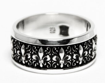 Fleur de Lis ring in sterling silver 925
