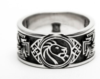 Celtic Lion band in Sterling Silver