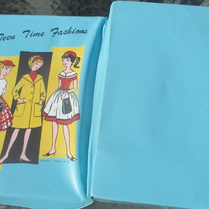 Vintage Barbie Teen Time Fashion Doll Clone Vinyl Case 1960s Blue