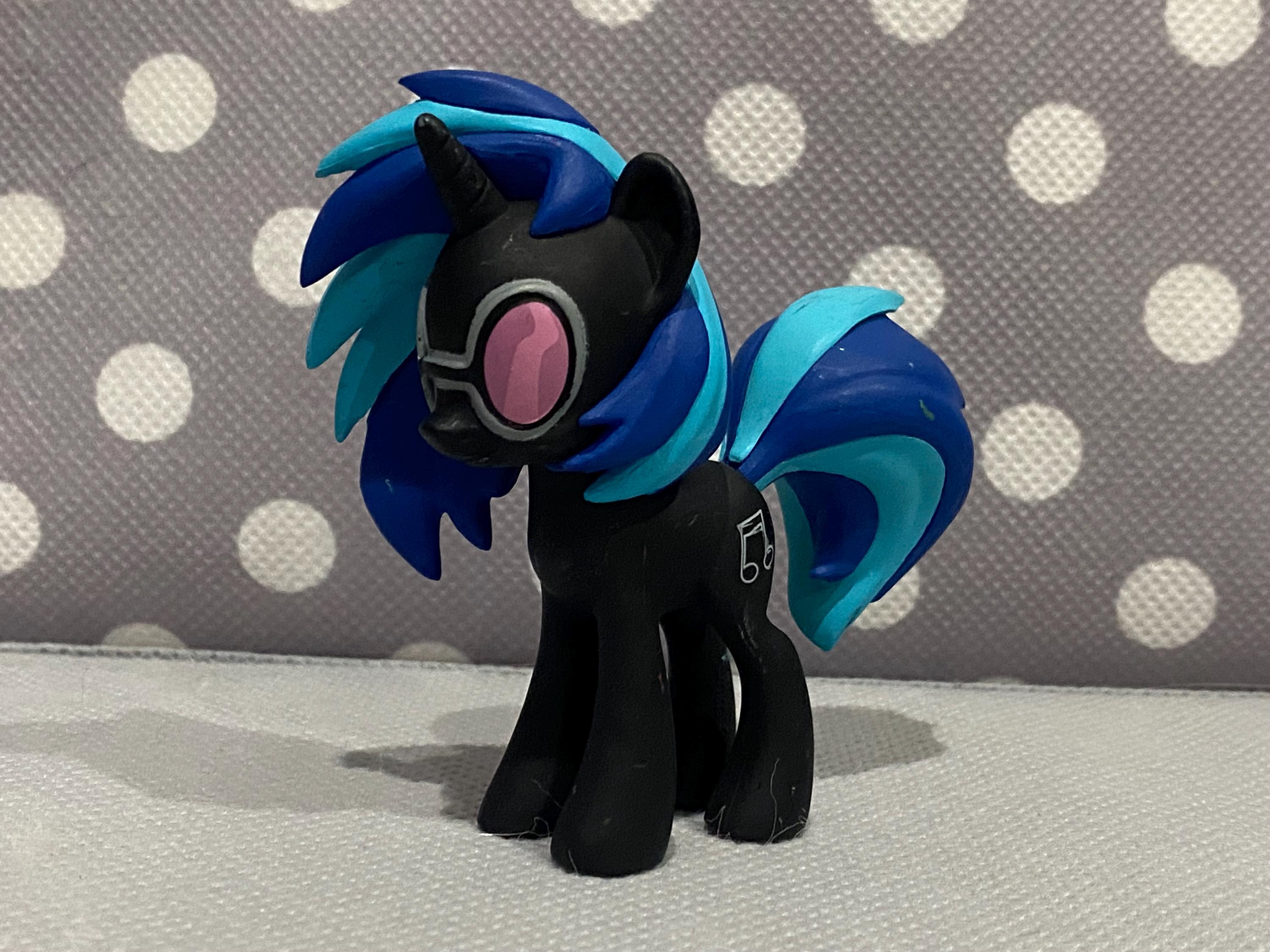 My Little Pony G4 Funko Pop Mystery Minis Black DJ Pon3 Vinyl